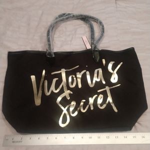 Victoria Secret  tote bag NWT